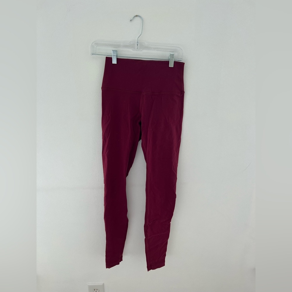 Lululemon Red Wunder Under leggings 28”
